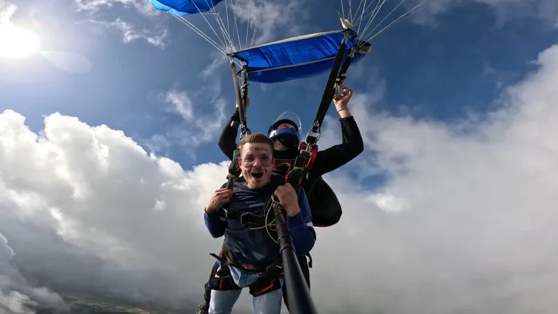 Tandem sous voile moment de joie